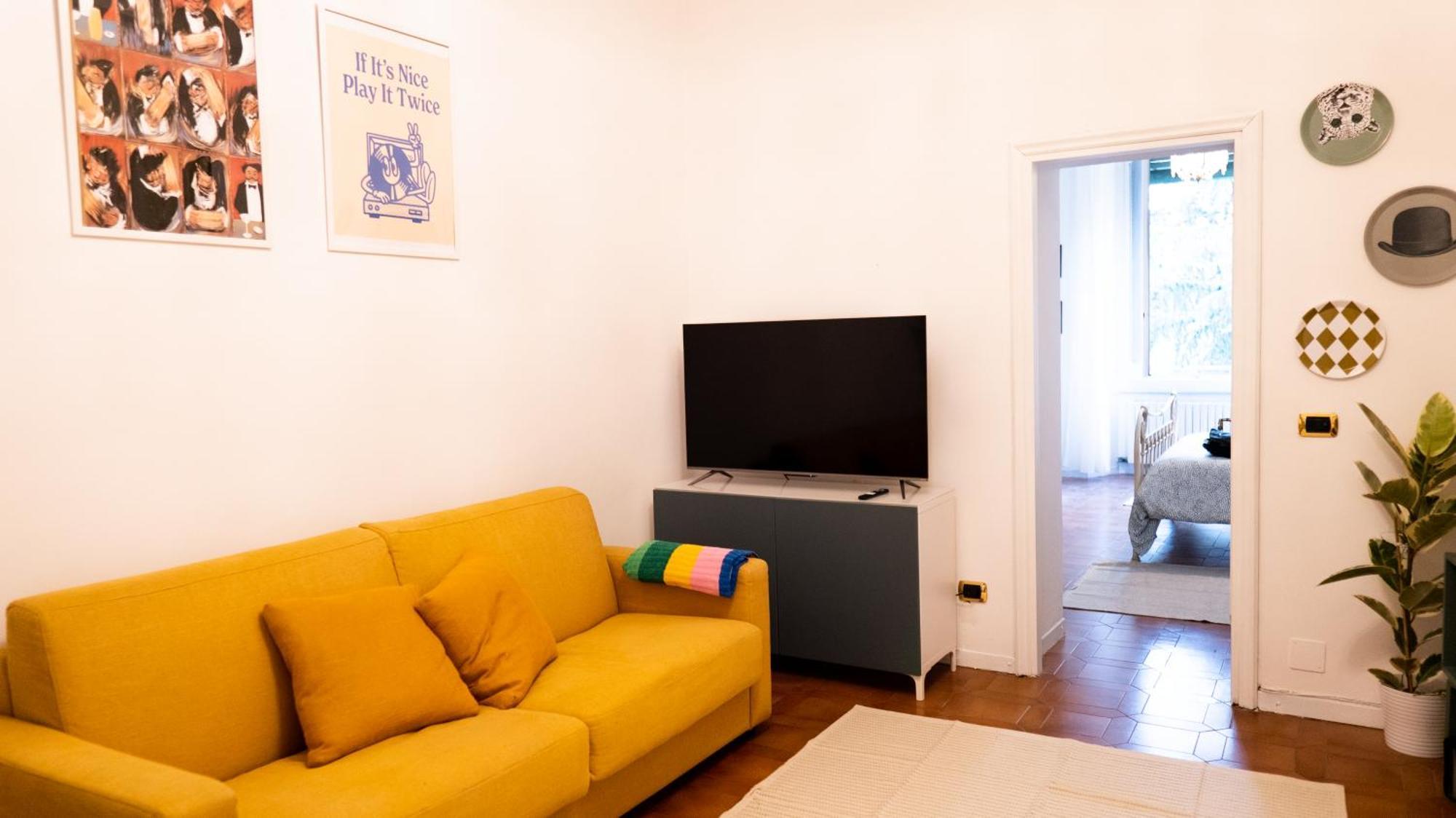 Casa Raffaella, Comodo E Tipico Bilocale Nel Centro Di Milano Luaran gambar